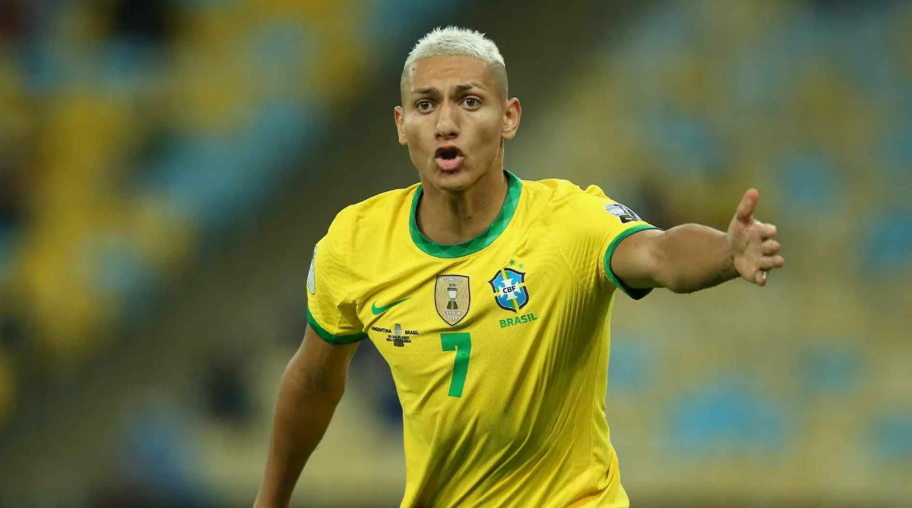 Richarlison trabalhou